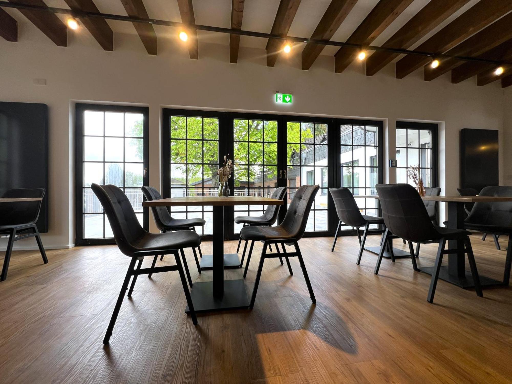 Haus Kuckenberg Hotel Burscheid Ngoại thất bức ảnh